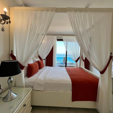 Rota Seaside Otel Cunda Exterior photo