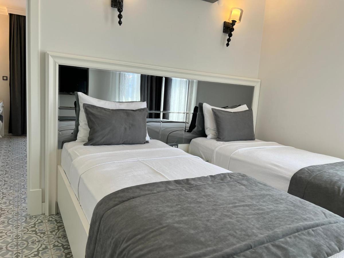 Rota Seaside Otel Cunda Exterior photo